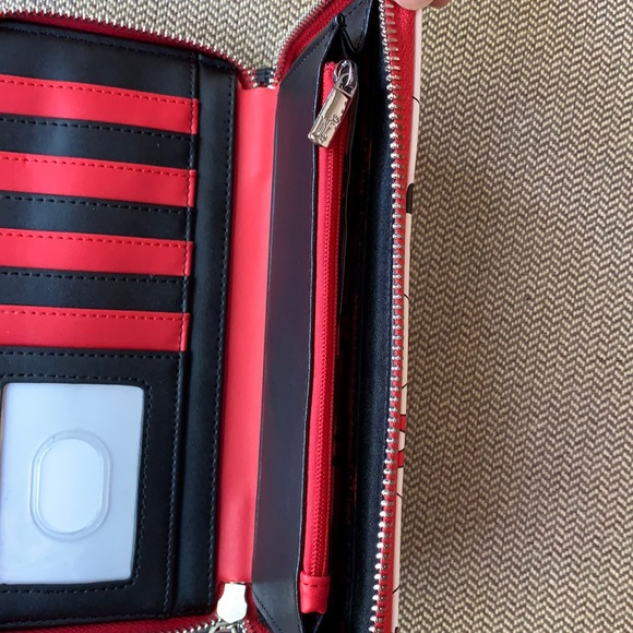 FINAL PRICE Loungefly x Disney Sensational 6 Wallet - Picture 13 of 15